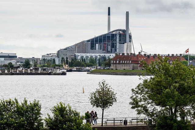Danska dobija veštaèku ski-stazu na krovu jedne fabrike